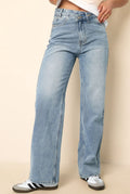 Denim jeans zip up